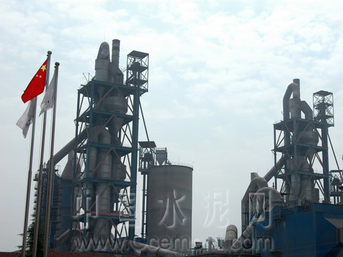 [萬里行]中國西部水泥：境外上市帶來兩大方面提升